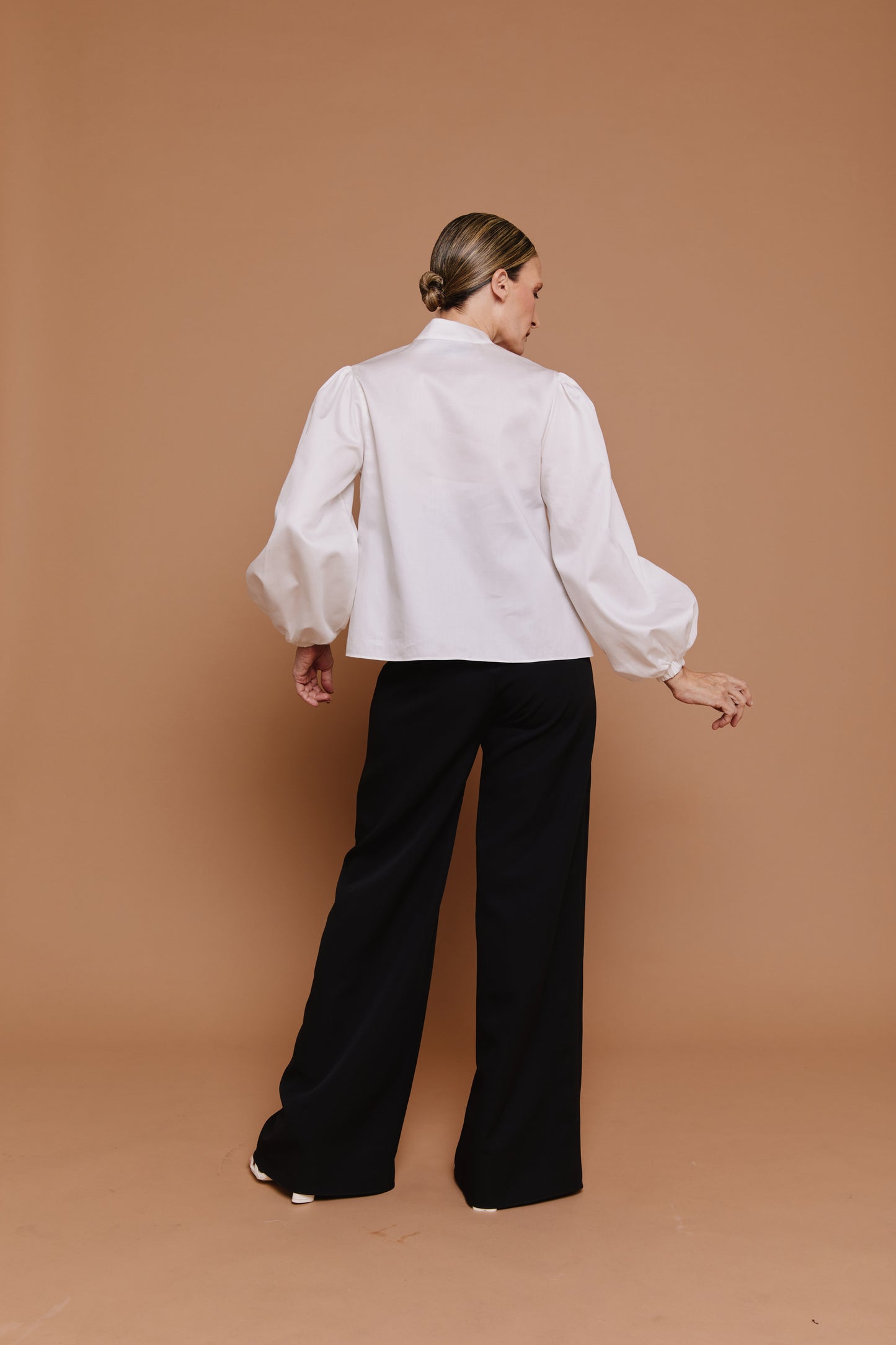 Blusa cuello mao manga larga