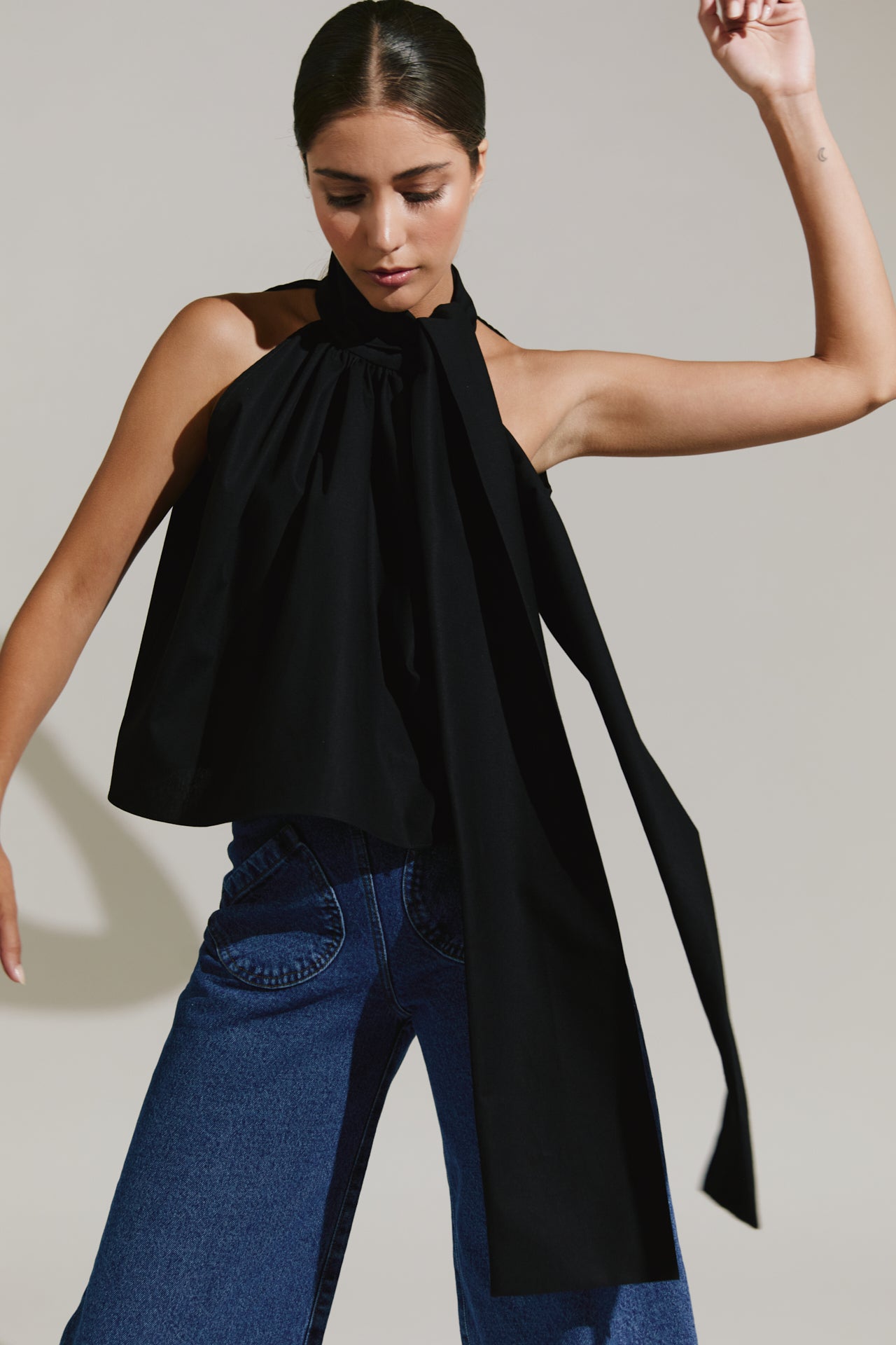 Blusa con lazada
