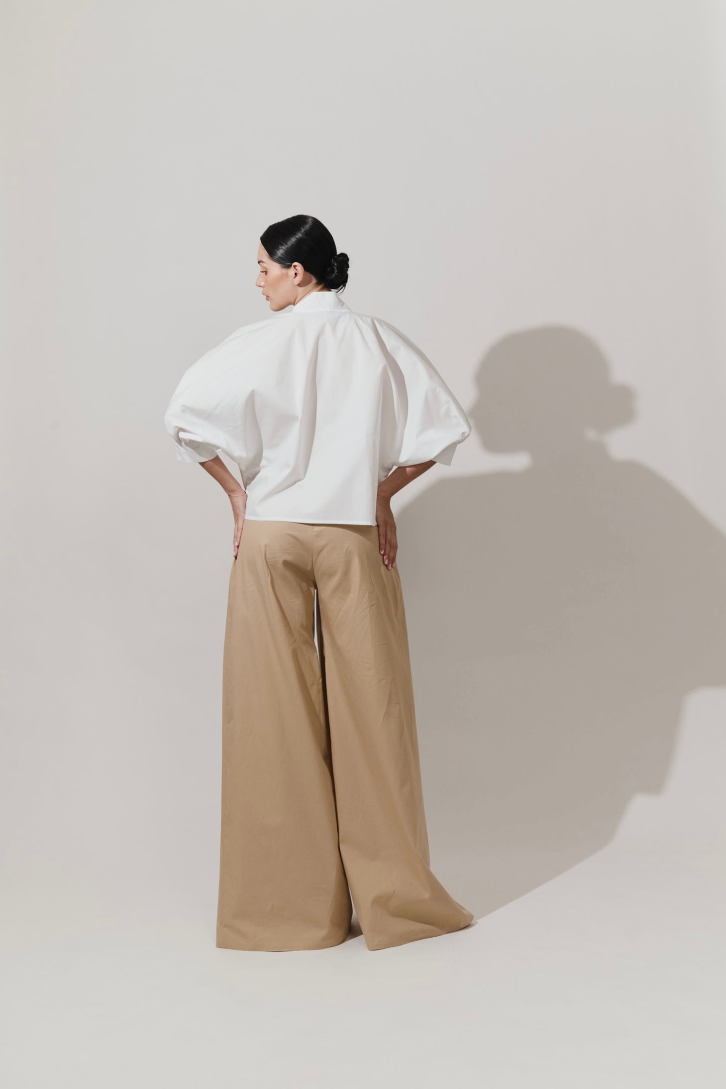 Blusa de un solo botón