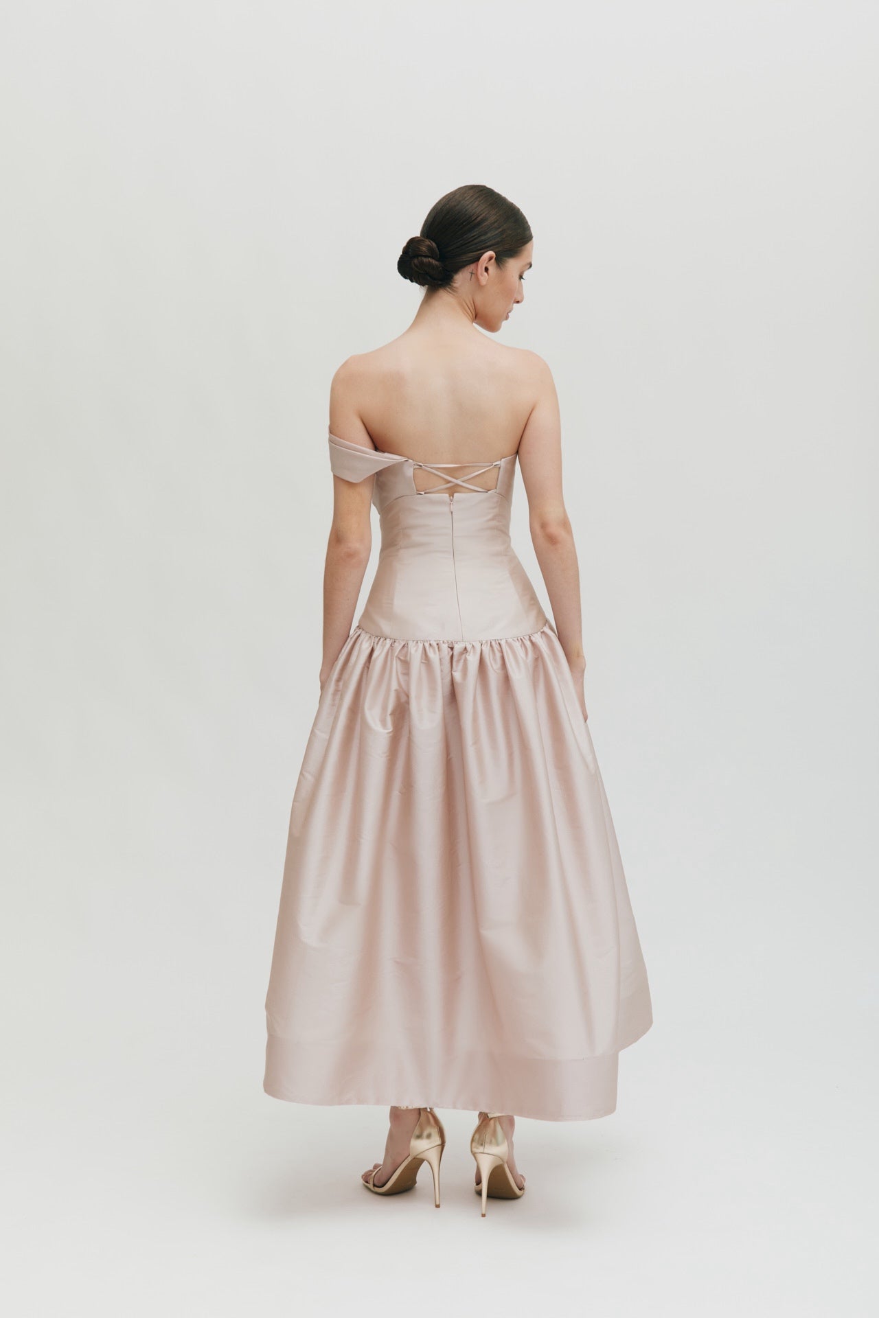 Falda midi
