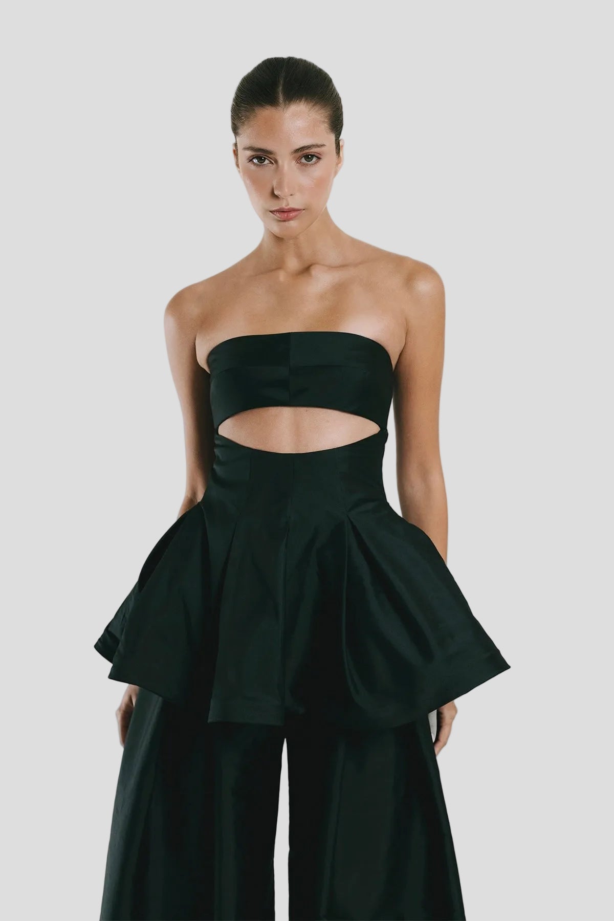 Top peplum strapless
