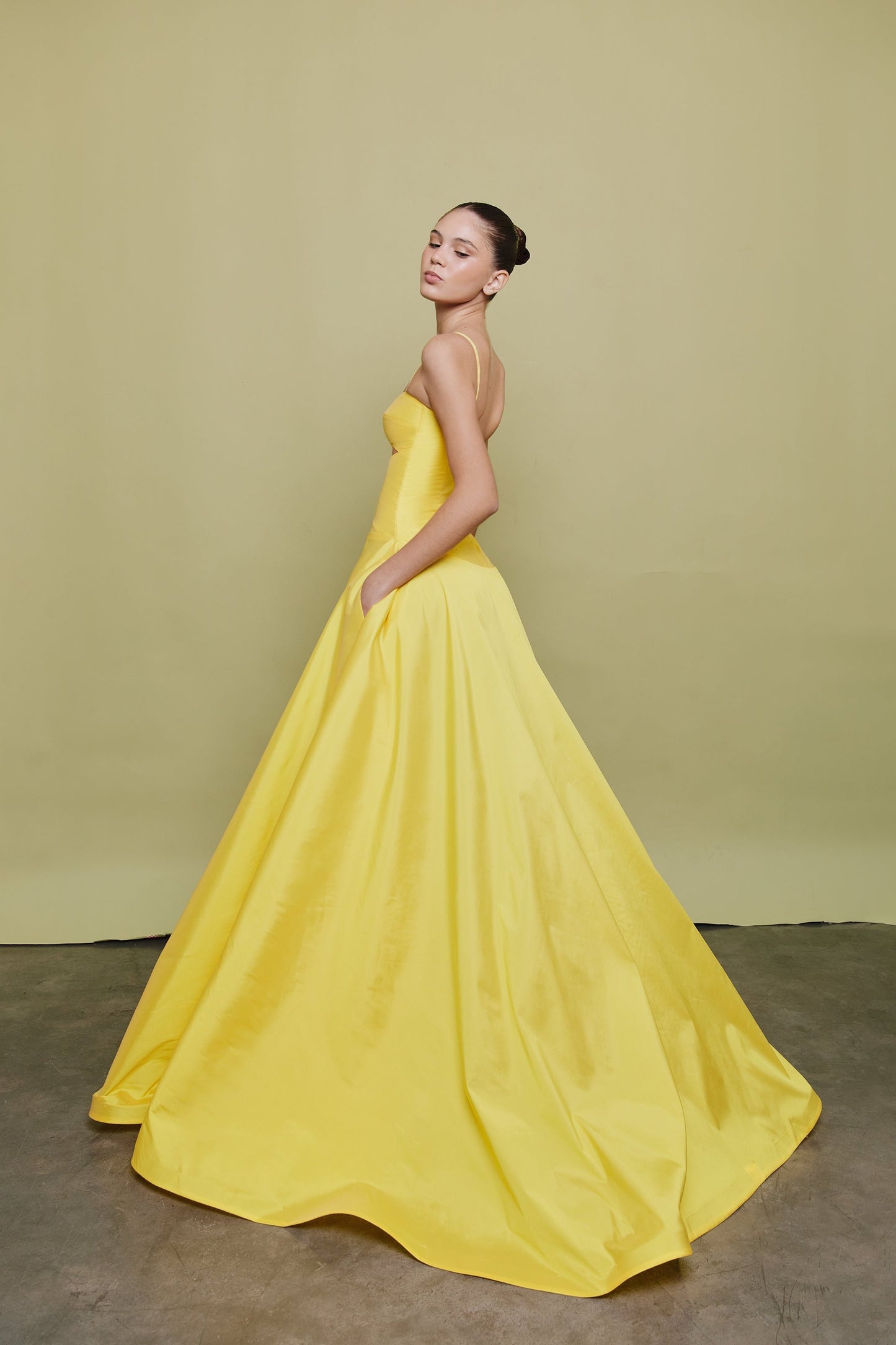 LOOK 08 | PRE FALL 2024