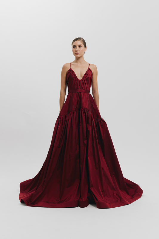 Vestido largo con drapeado en escote U