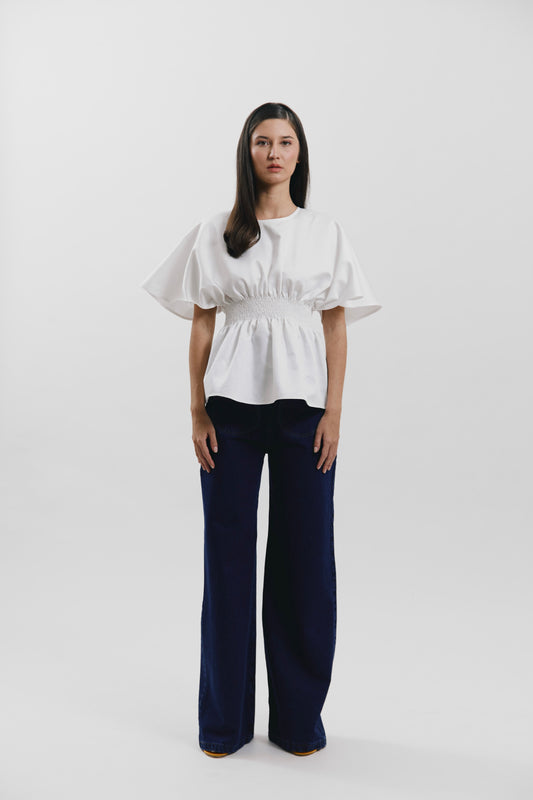 Top con detalle nido de abeja