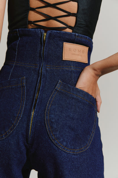 Pantalón denim oscuro