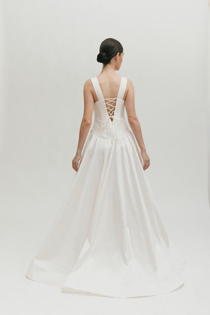 Vestido campana escote en V