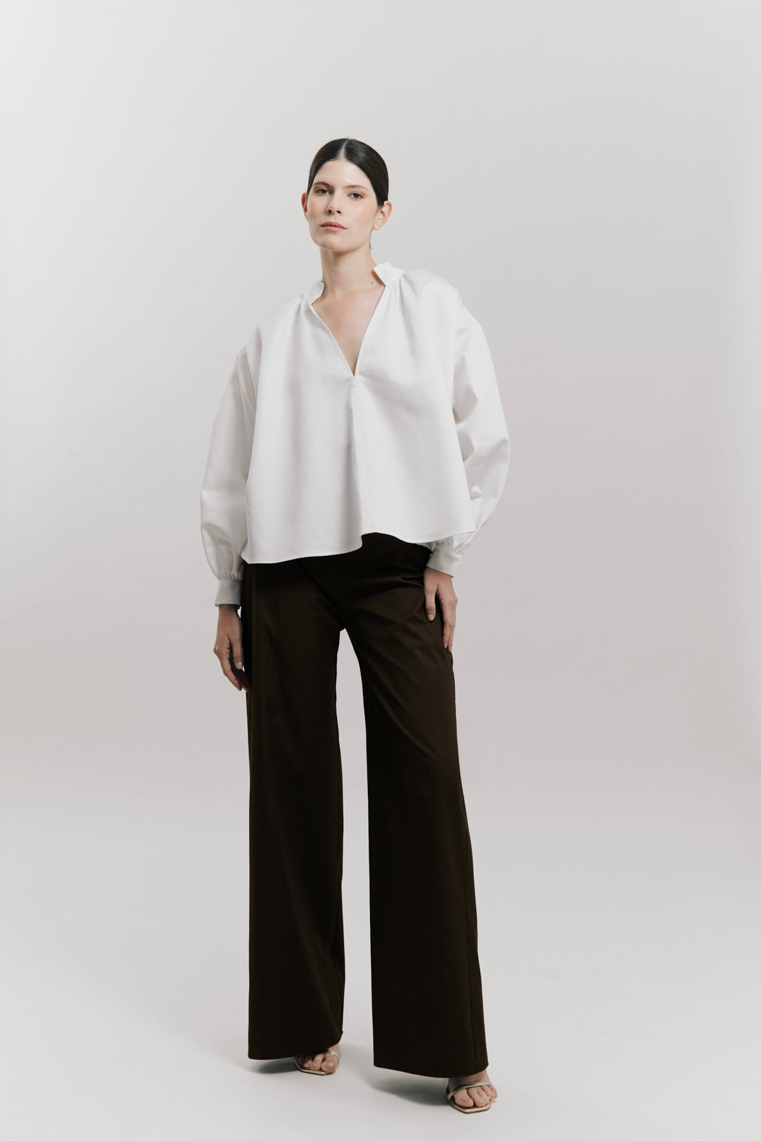 Blusa manga larga escote en V