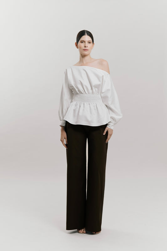 Blusa manga larga con detalle nido de abeja