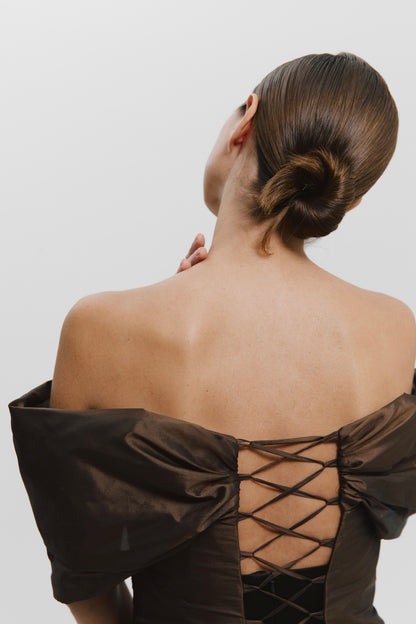 Top drapeado oﬀ the shoulder