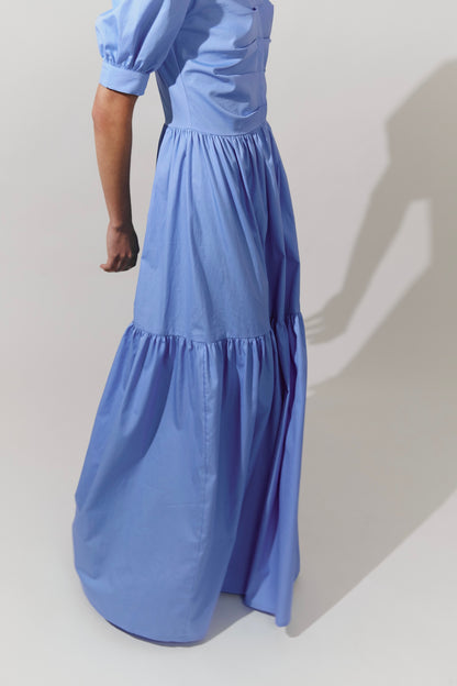 Maxi vestido con pliegues