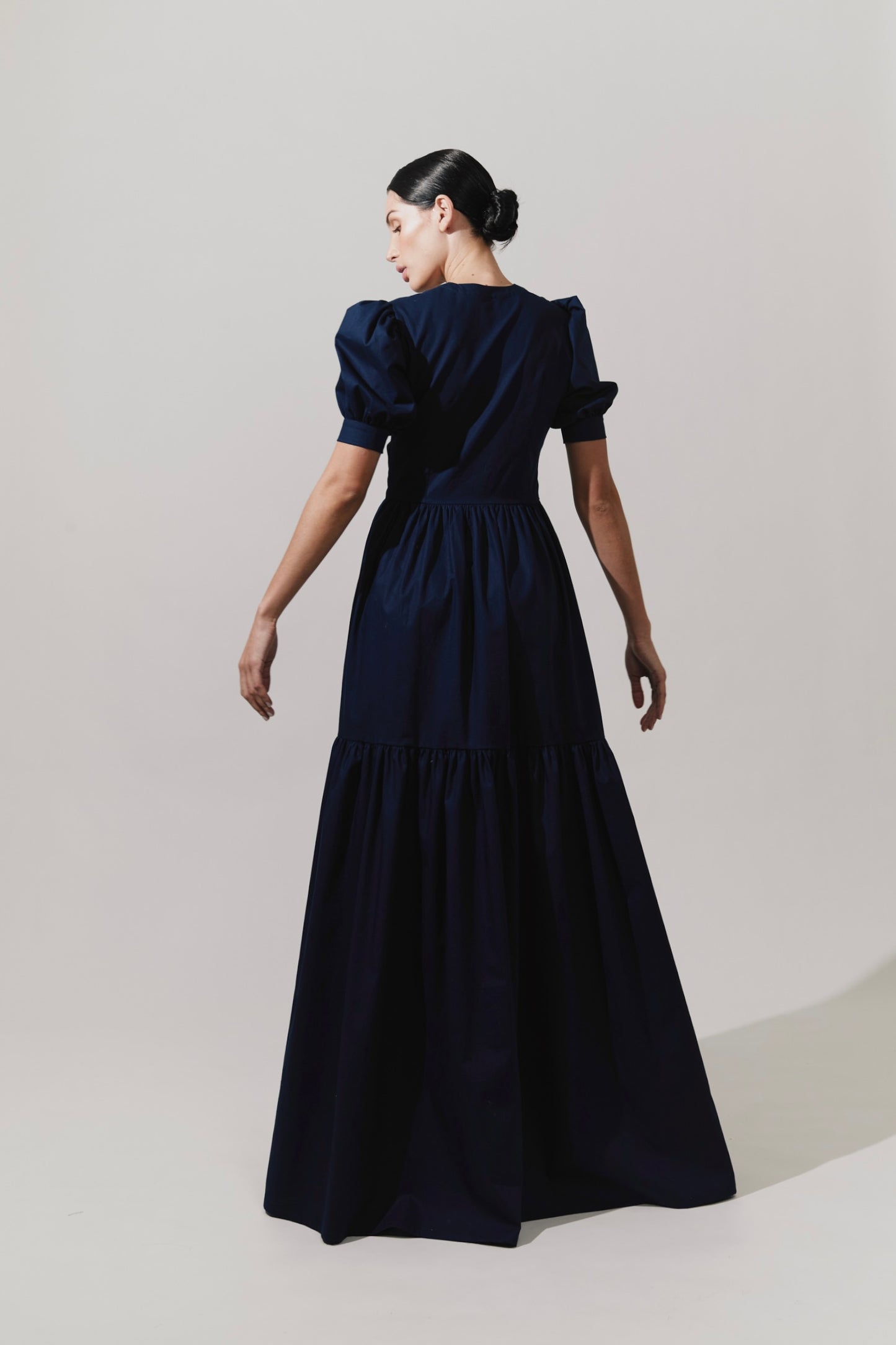 Maxi vestido con pliegues