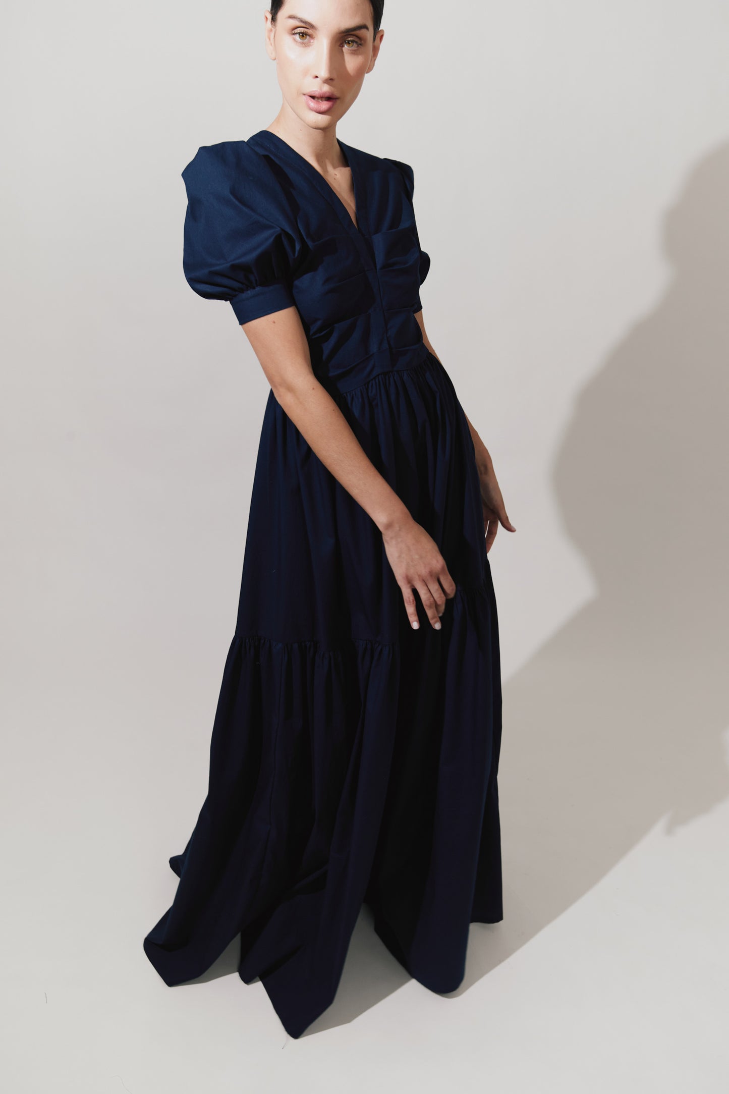 Maxi vestido con pliegues