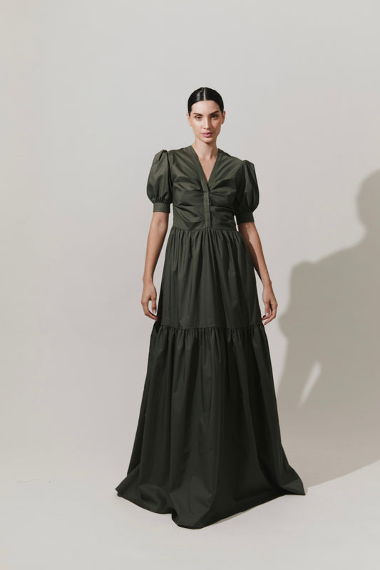Maxi vestido con pliegues