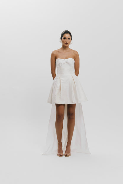 Vestido de pliegues Bridal