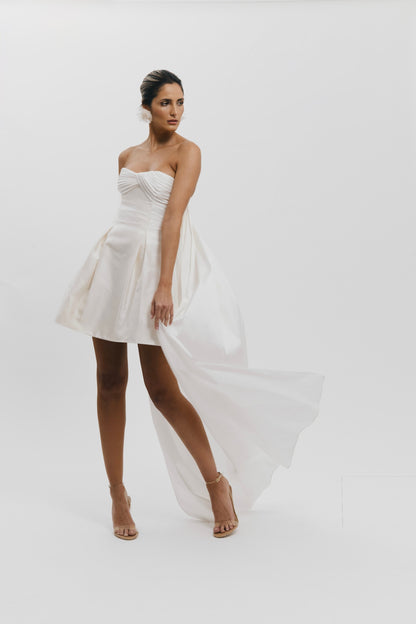Vestido de pliegues Bridal