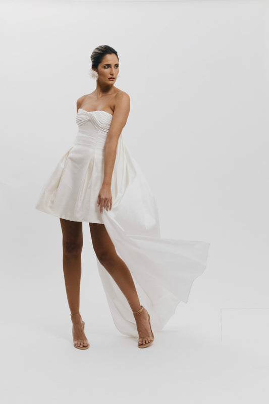 Vestido de pliegues Bridal
