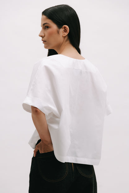 Blusa de mangas cortas con vuelta